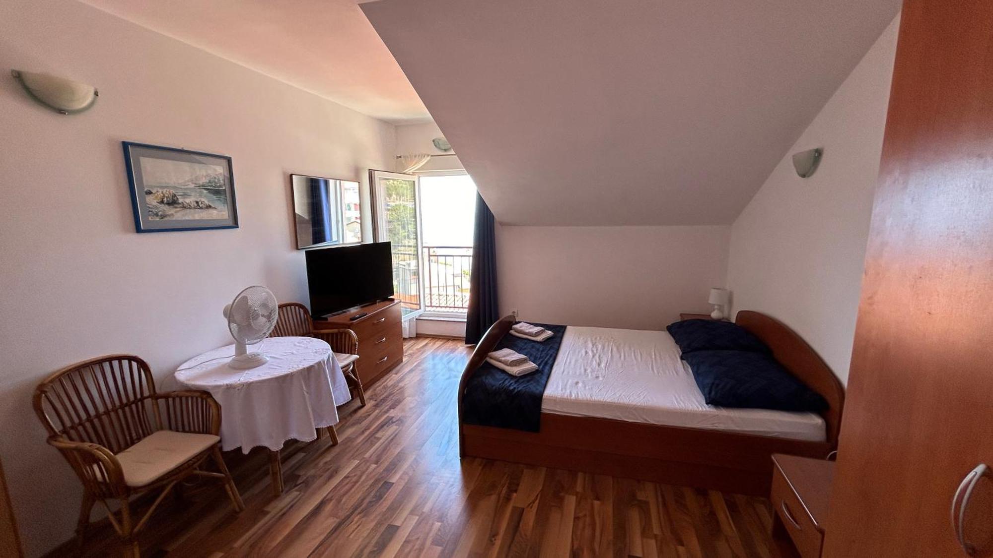פודגורה Apartman Senka מראה חיצוני תמונה