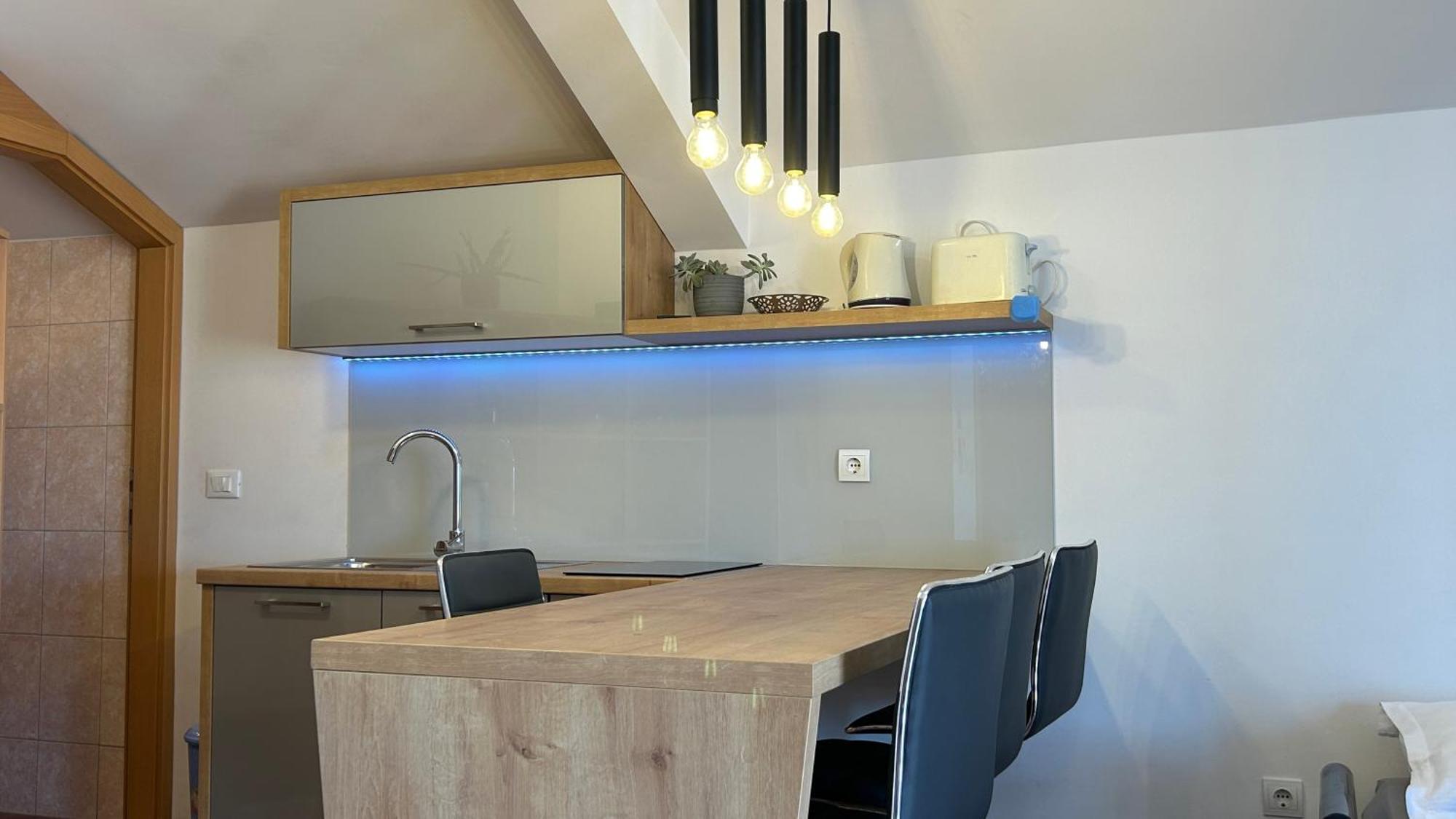 פודגורה Apartman Senka מראה חיצוני תמונה