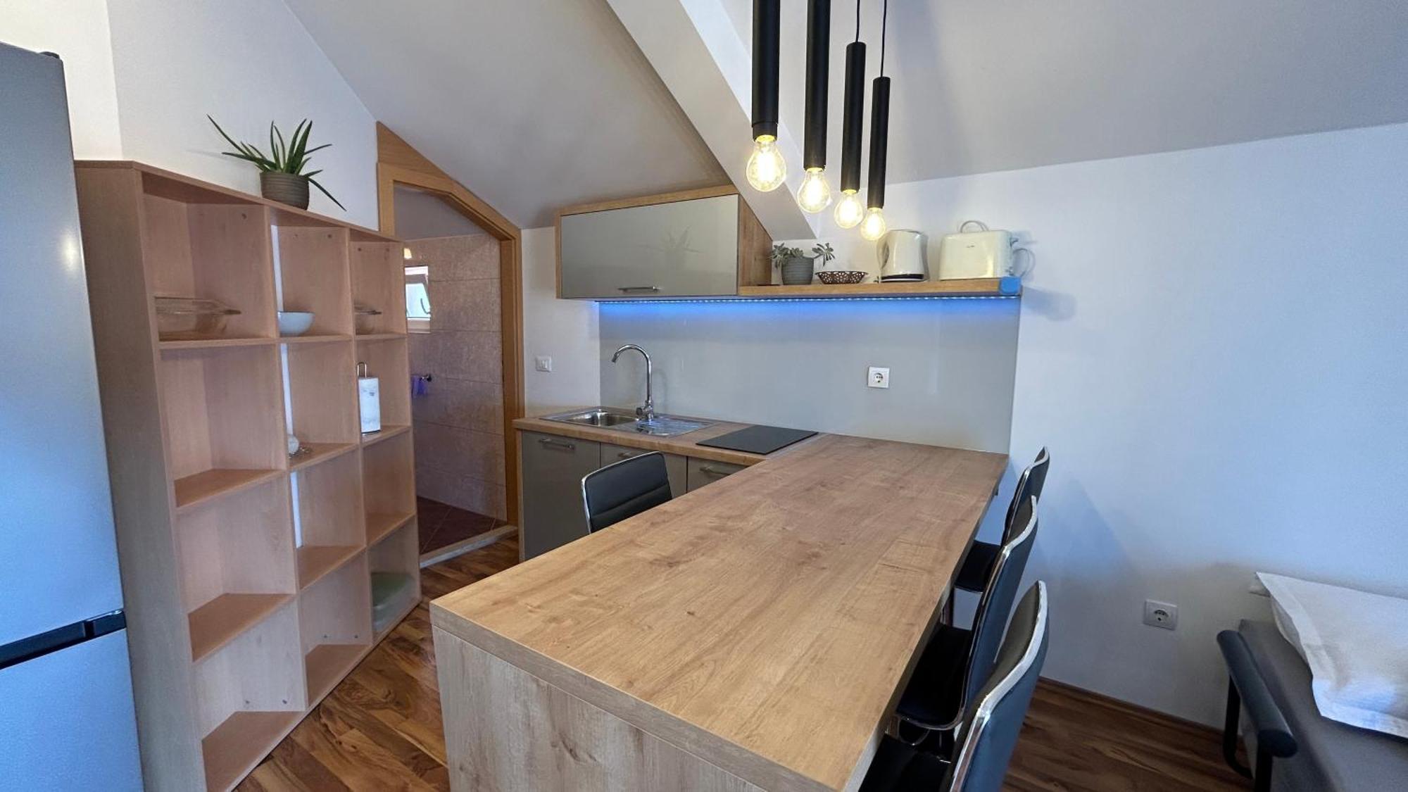 פודגורה Apartman Senka מראה חיצוני תמונה