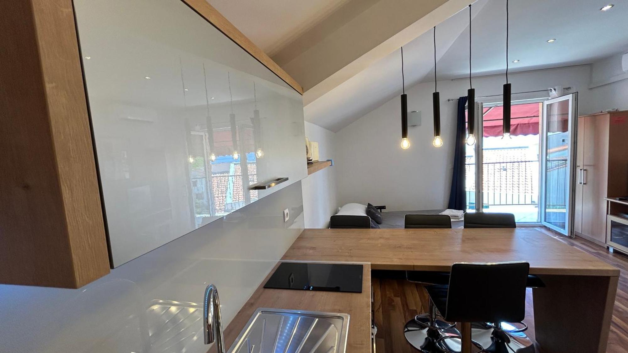 פודגורה Apartman Senka מראה חיצוני תמונה